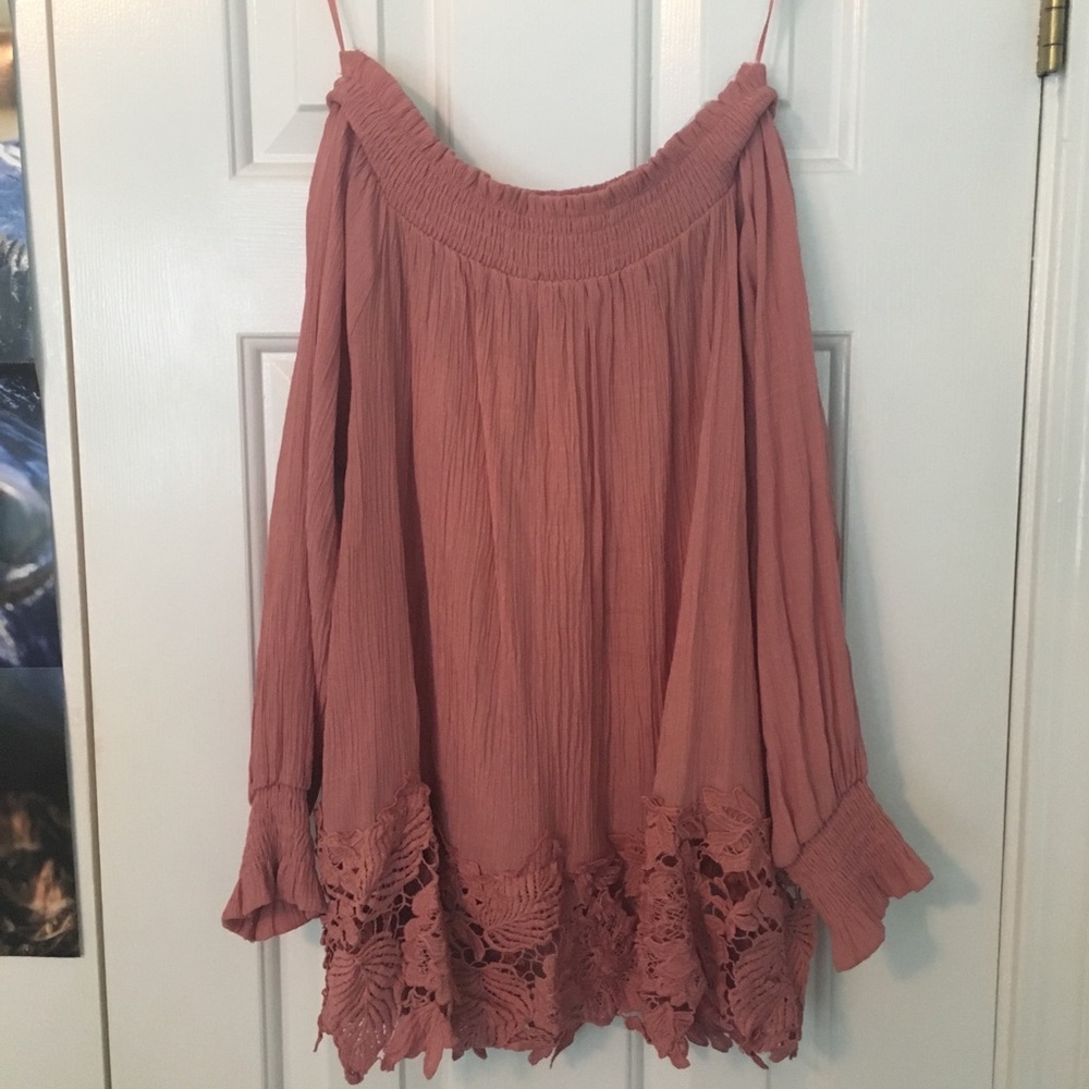Off the shoulder rose and lace top